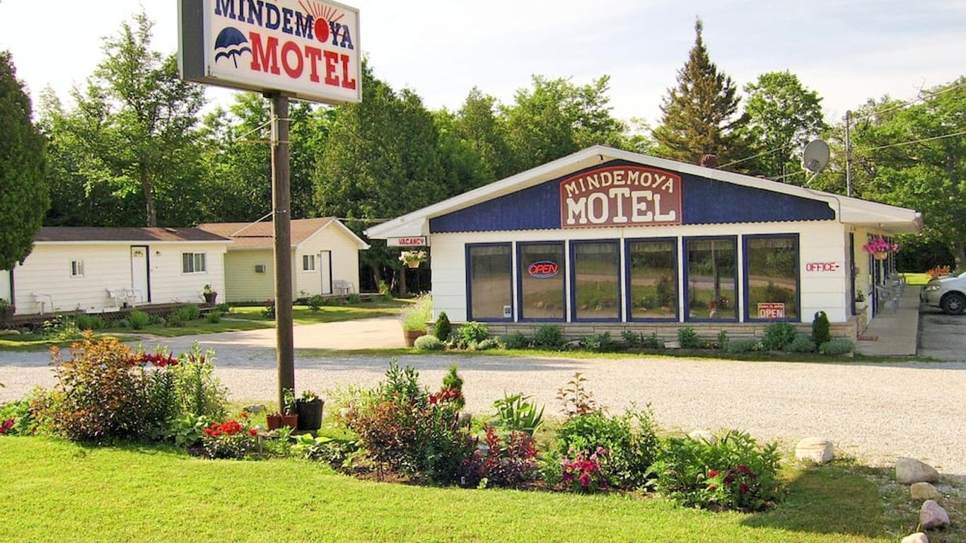 Mindemoya Motel