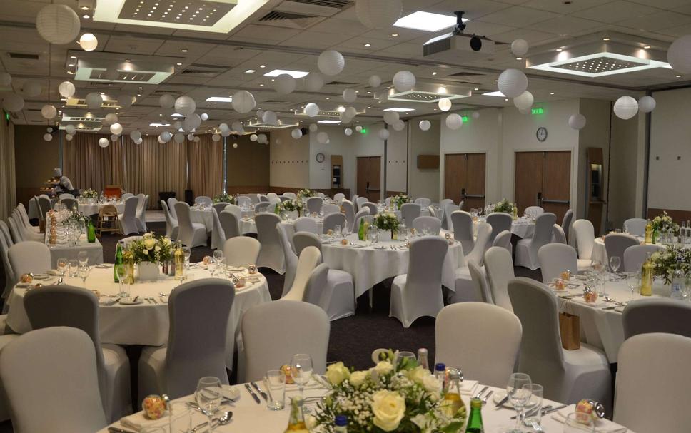 Banquet hall Photo